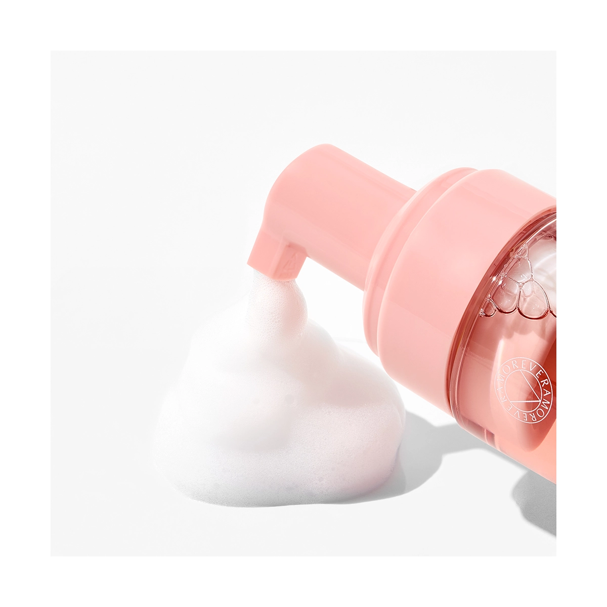 Купить Очищающая пенка для лица VERAMORE ROSE&TEA TREE BUBBLE DEEP CLEANSING FOAM, 150 мл VERAMORE Очищающая пенка для лица VERAMORE ROSE&TEA TREE BUBBLE DEEP CLEANSING FOAM, 150 мл