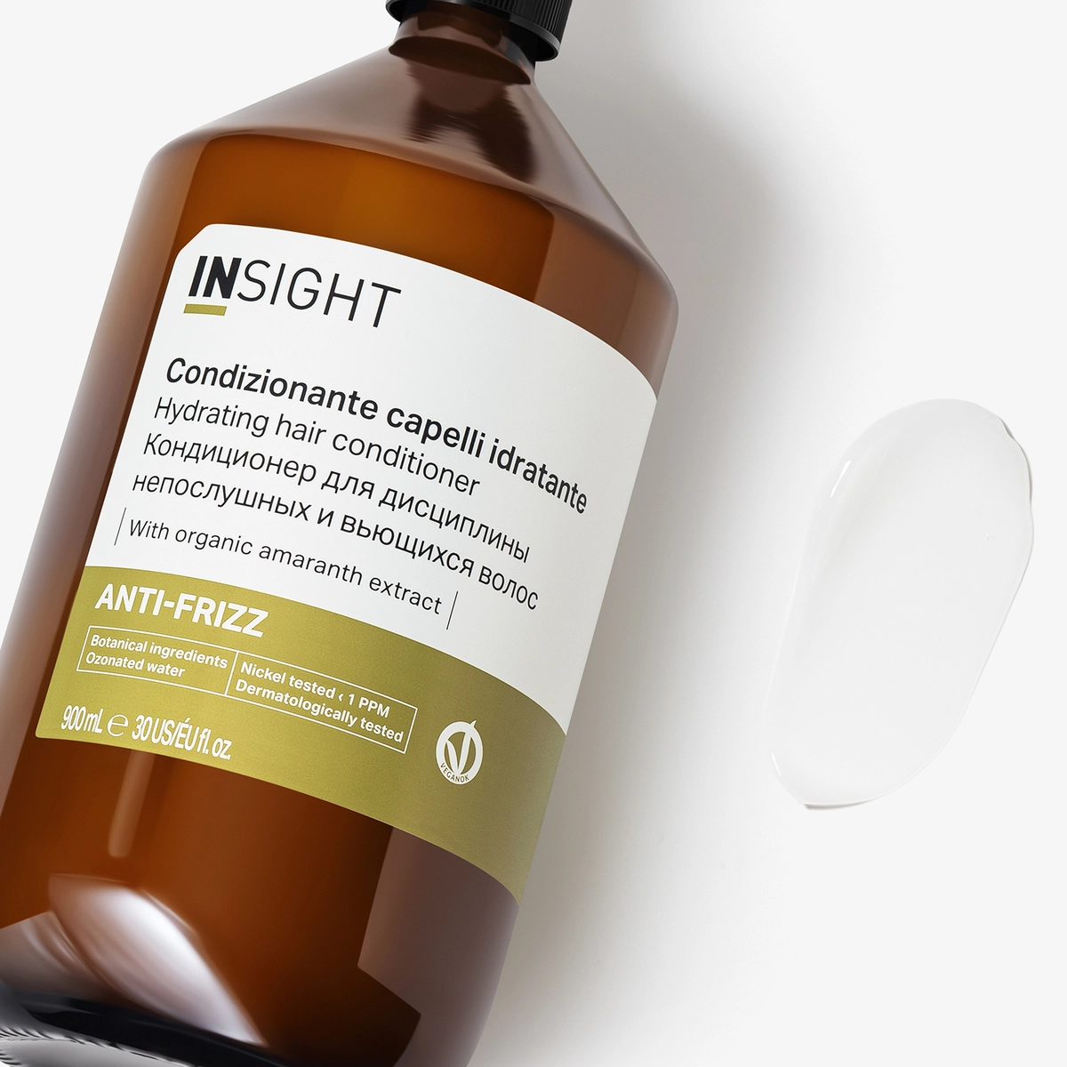 Insight Professional Кондиционер разглаживающий для дисциплины непослушных и вьющихся волос Anti-Frizz (стекло), 900 мл