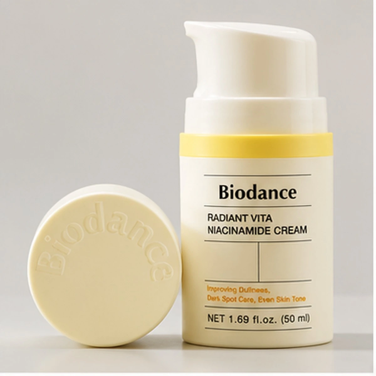 Купить Осветляющий крем с 5% ниацинамидом для сияния кожи Biodance Radiant Vita Niacinamide Cream, 50 мл BIODANCE Осветляющий крем с 5% ниацинамидом для сияния кожи Biodance Radiant Vita Niacinamide Cream, 50 мл