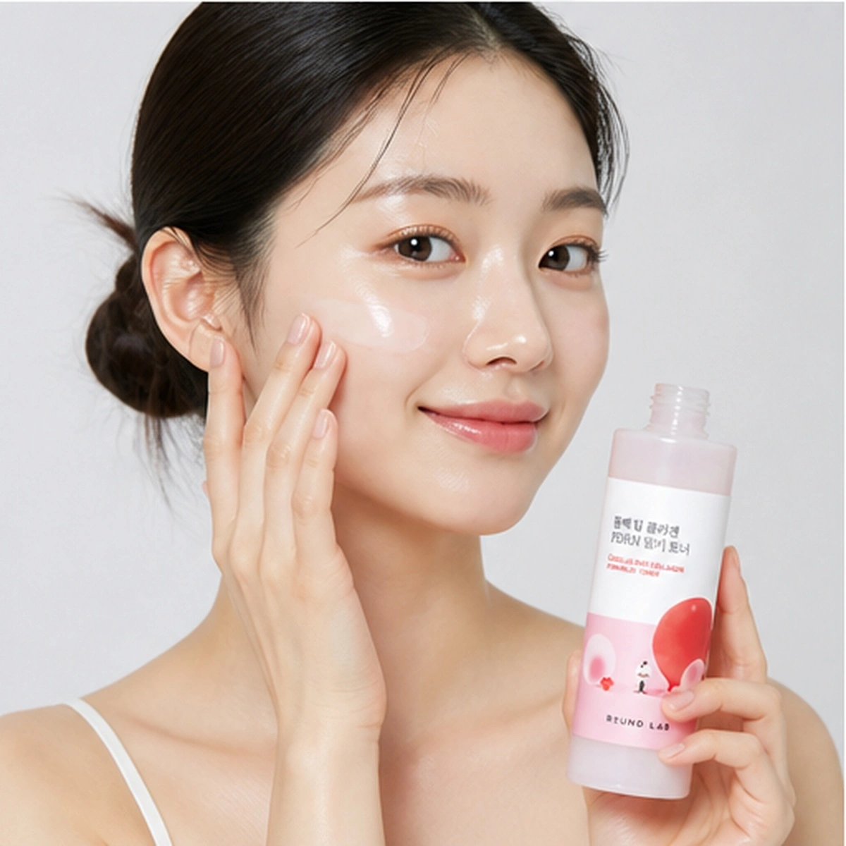 ROUND LAB Молочный тонер с ПДРН и камелией Round Lab Camellia Deep Collagen PDRN Milky Toner, 150 мл